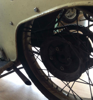restauro raggi moto guzzi